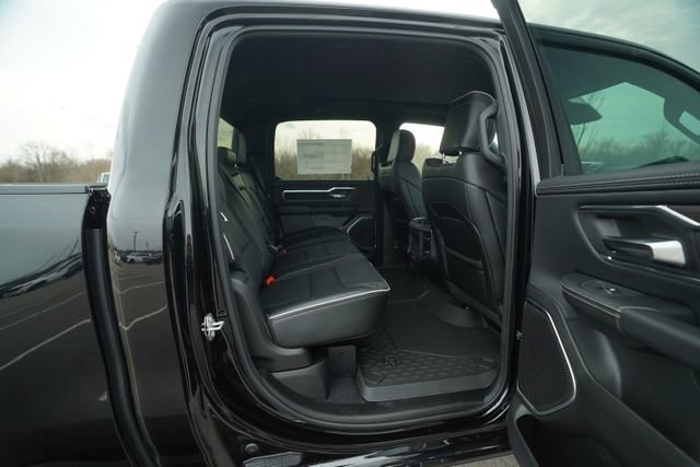 New 2026 RAM 1500 Laramie w/ Night Edition AWD/4WD image 20