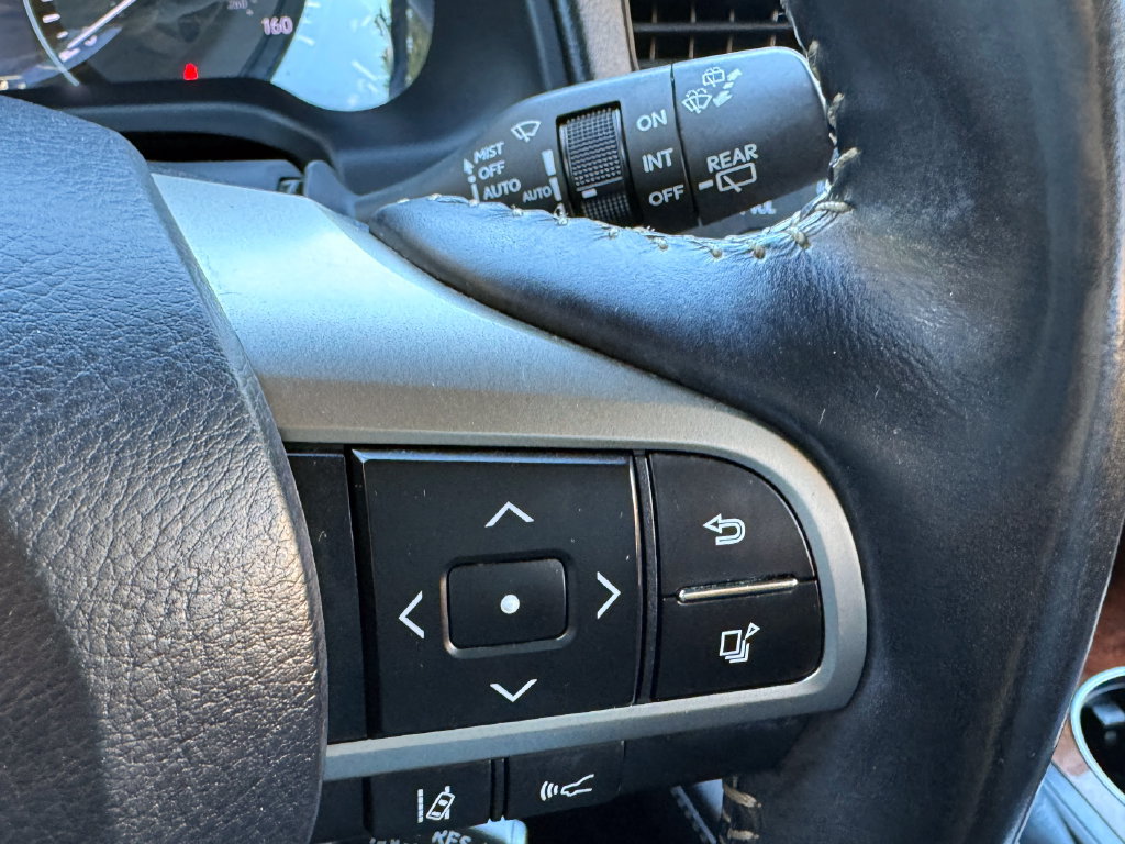 Used 2018 Lexus RX 350L AWD image 26