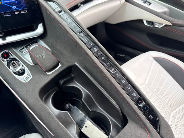 Used 2023 Chevrolet Corvette Stingray Premium Cpe w/ Z51 Performance Package RWD image 28