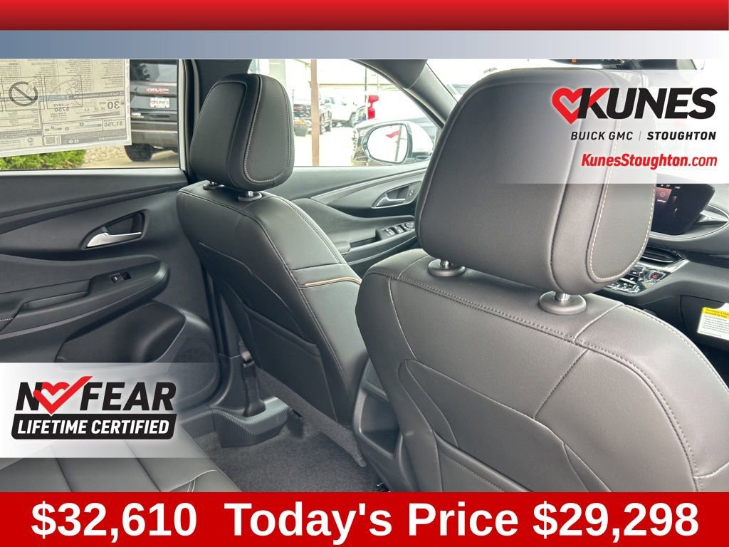 New 2025 Buick Envista Avenir image 56