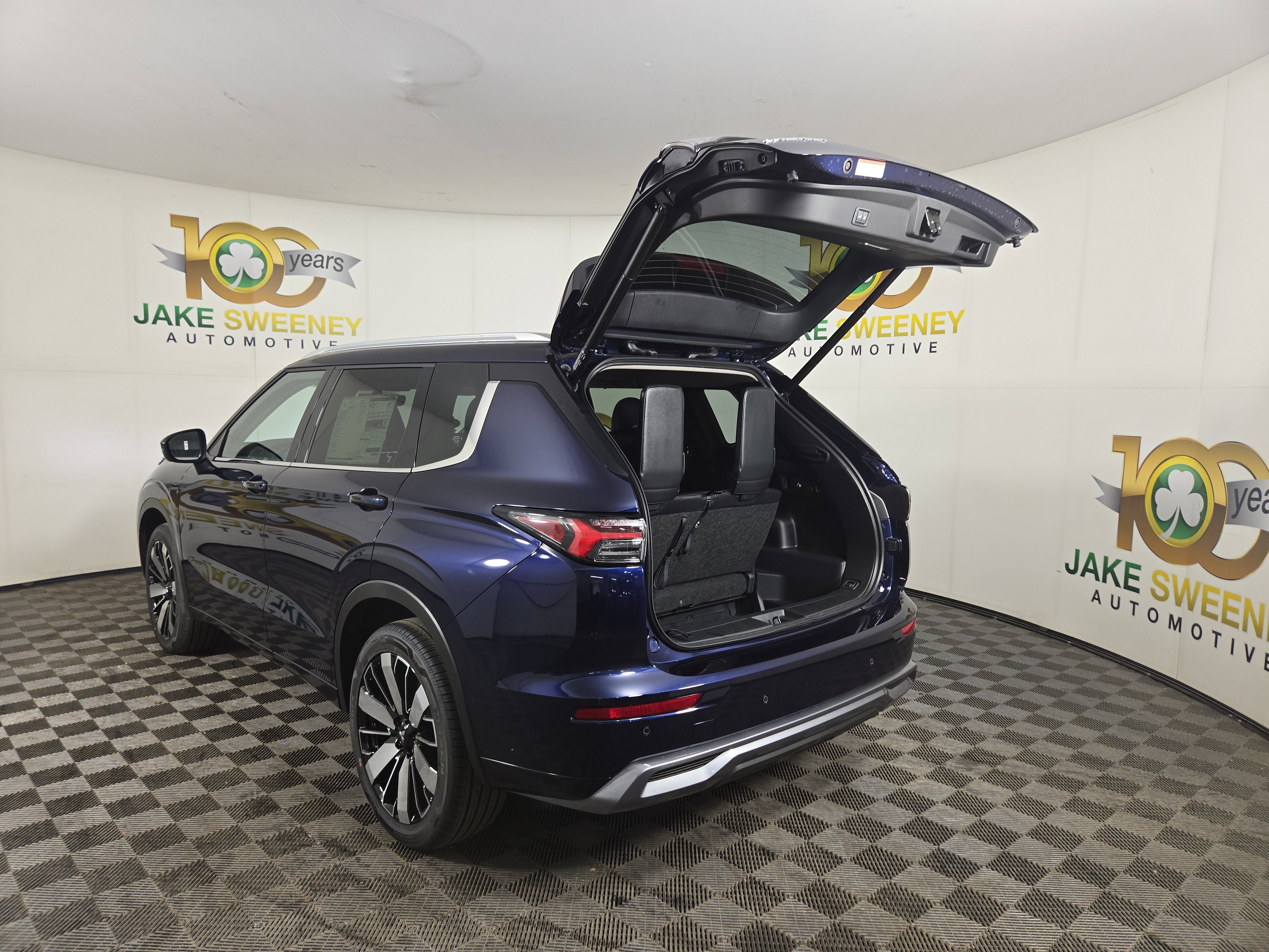 New 2026 Mitsubishi Outlander SEL image 33