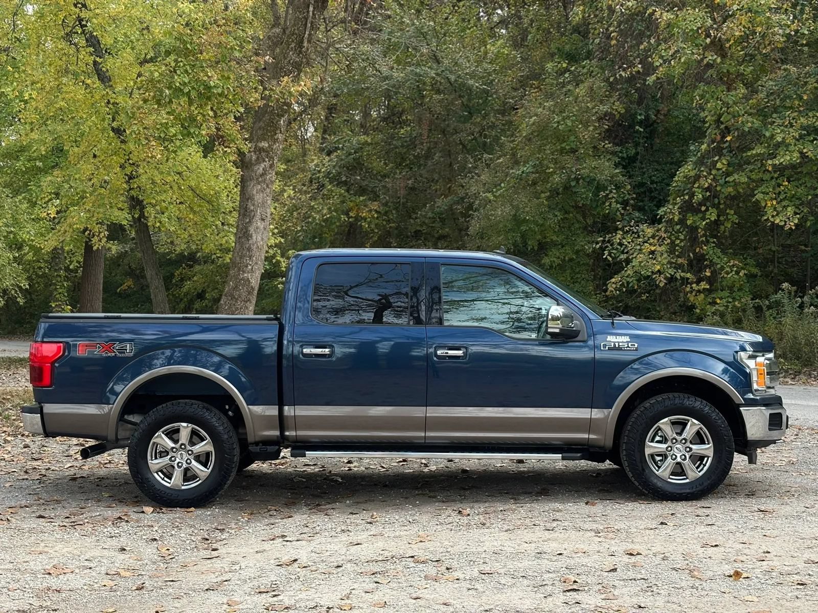 Used 2019 Ford F150 Lariat AWD/4WD image 4