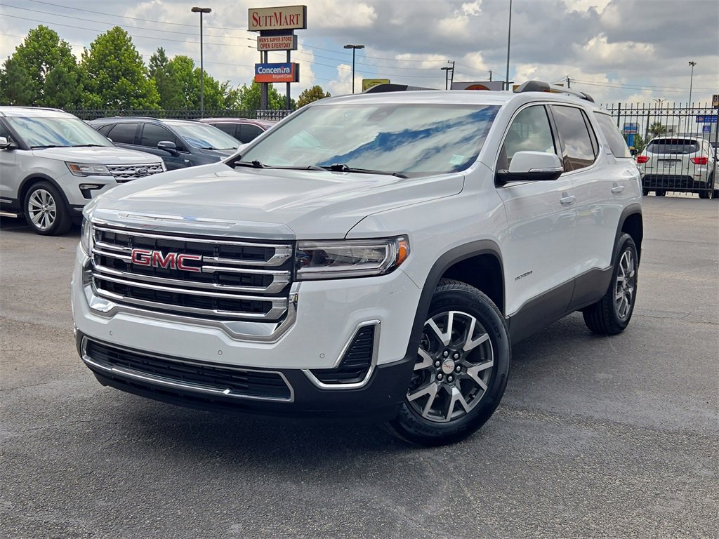 Used 2023 GMC Acadia SLE w/ Driver Convenience Package