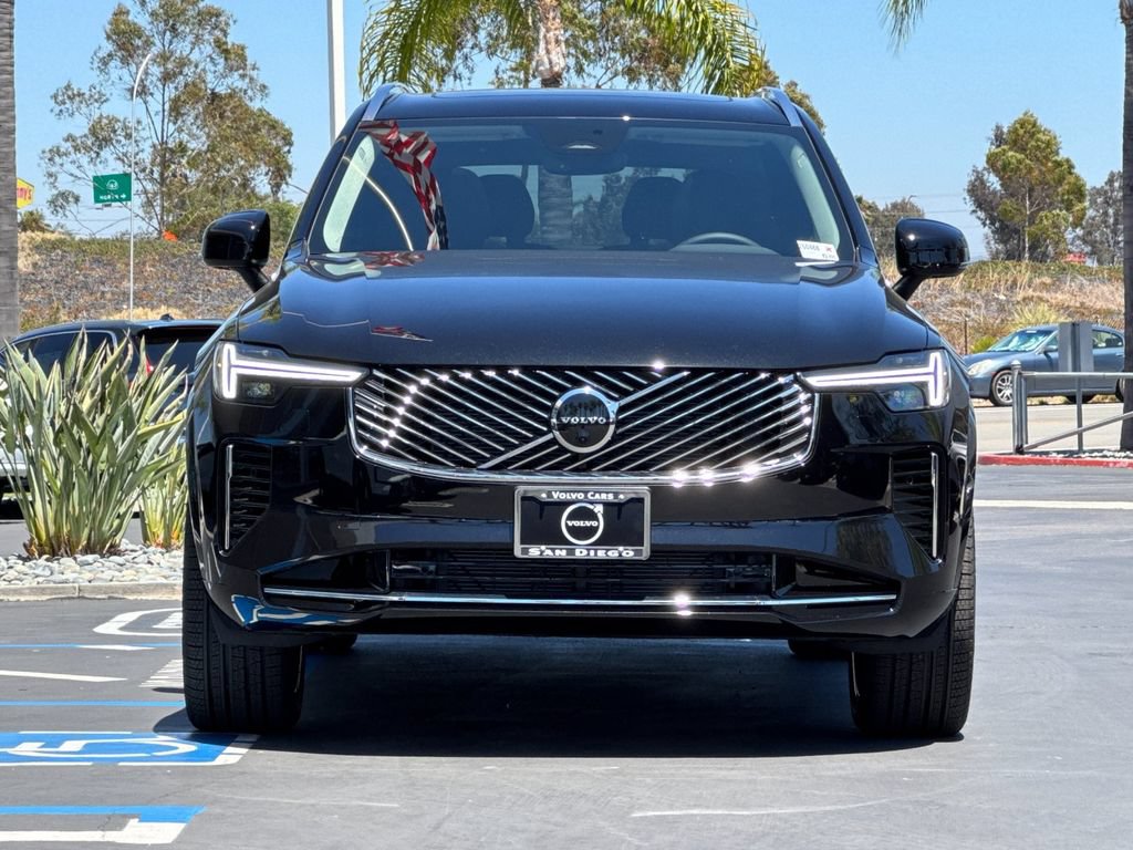 New 2026 Volvo XC90 B5 Plus AWD/4WD image 8
