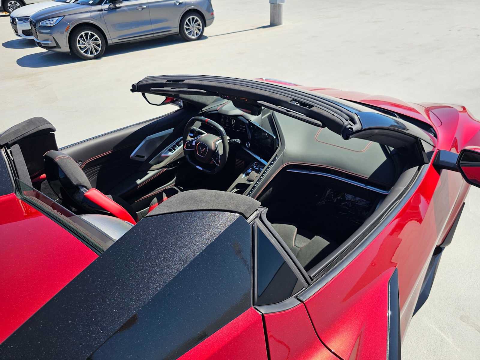 Used 2023 Chevrolet Corvette Z06 RWD image 12