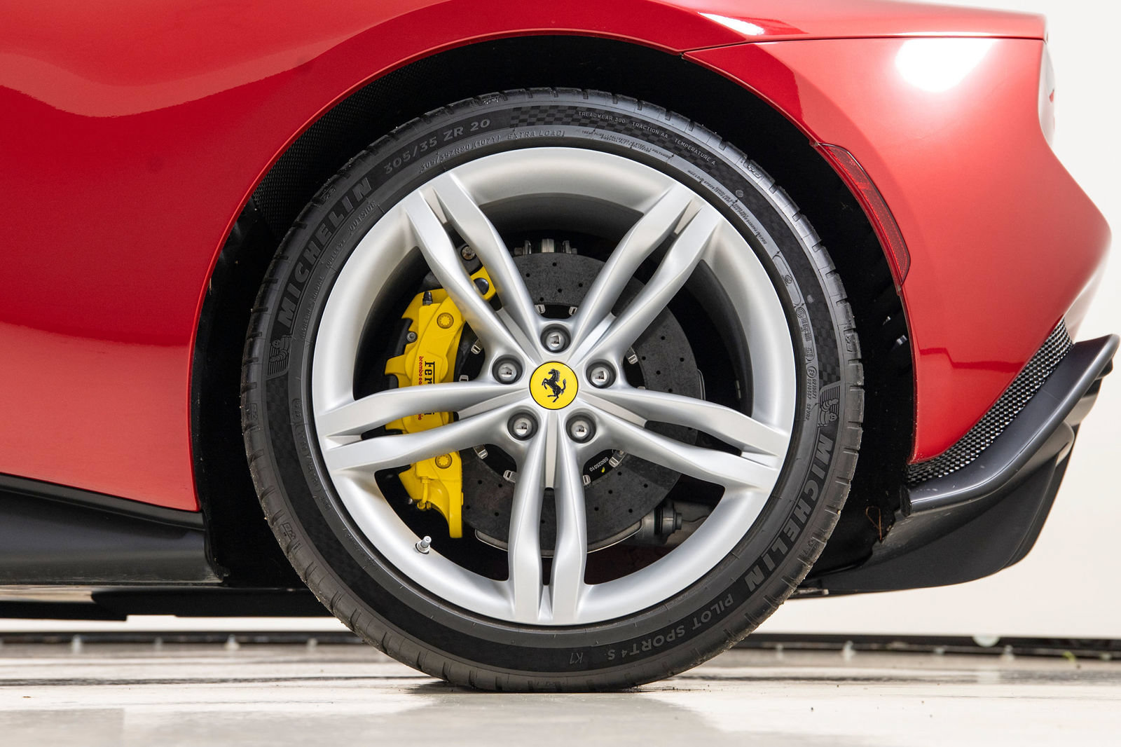 Certified 2025 Ferrari 296 GTB RWD image 18