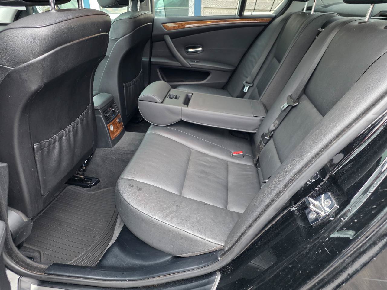 Used 2009 BMW 528i Sedan RWD image 26