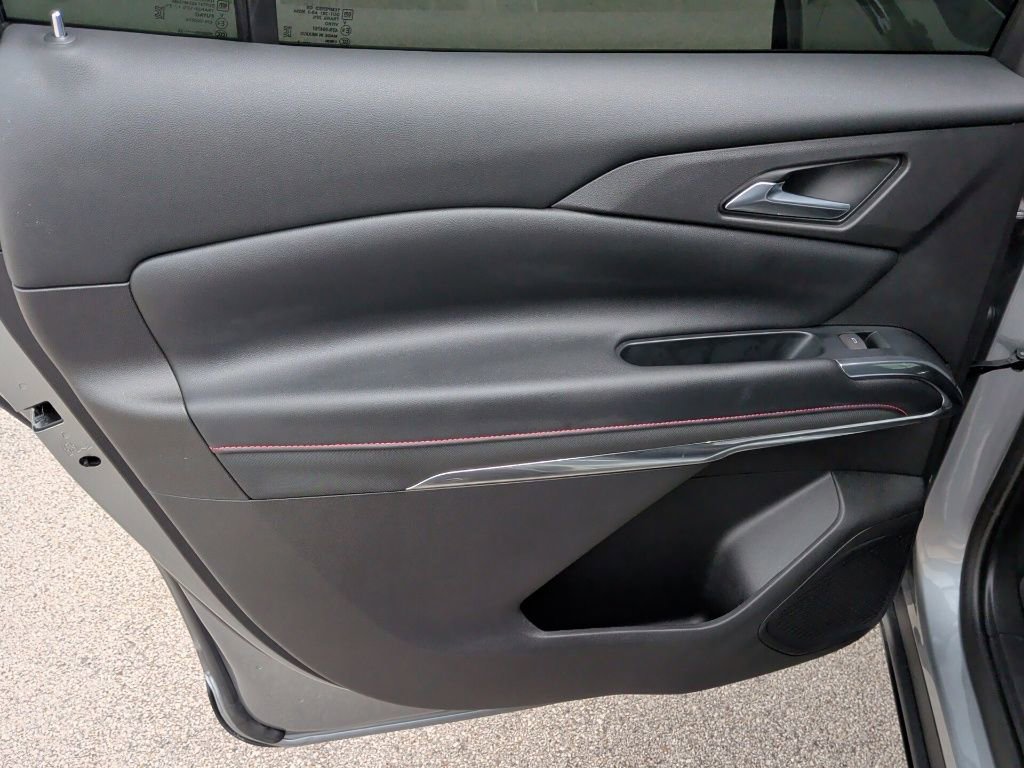 Used 2025 Chevrolet Traverse Z71 AWD/4WD image 33