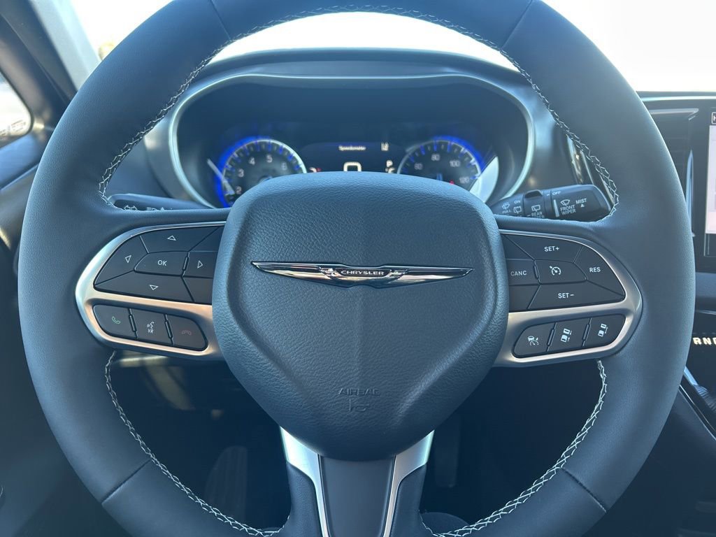 New 2026 Chrysler Voyager LX FWD image 22