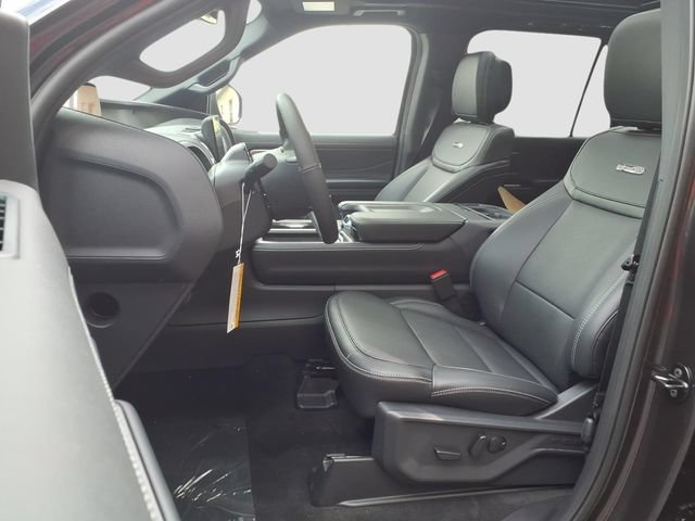 New 2027 Ford Expedition Platinum w/ Stealth Performance Package AWD/4WD image 7