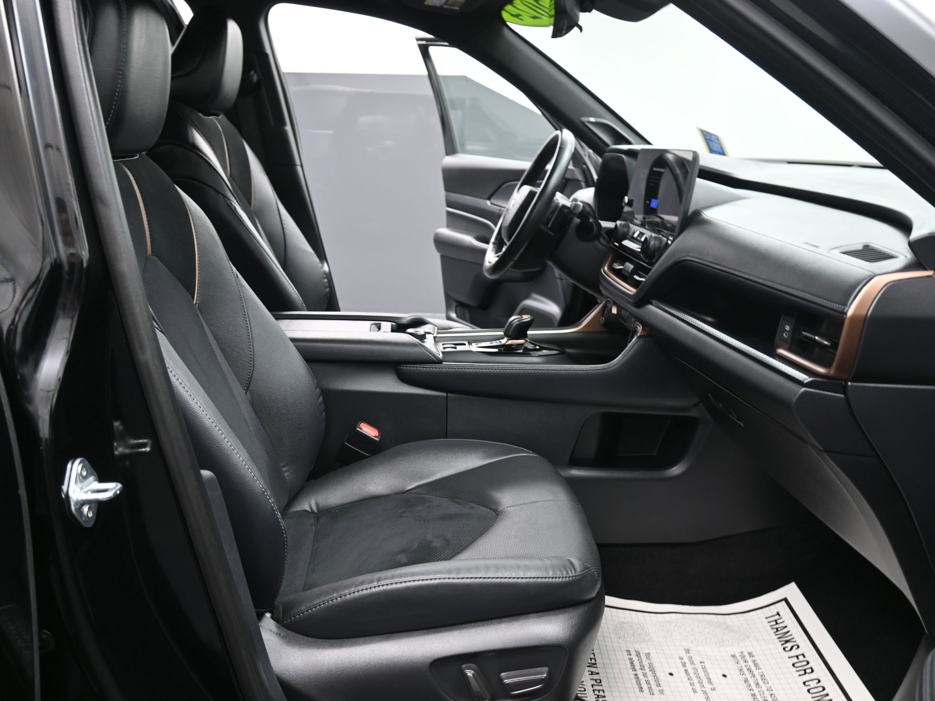 Used 2024 Toyota Grand Highlander MAX Platinum image 27