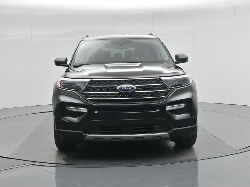 Certified 2022 Ford Explorer XLT w/ Equipment Group 202A image 36