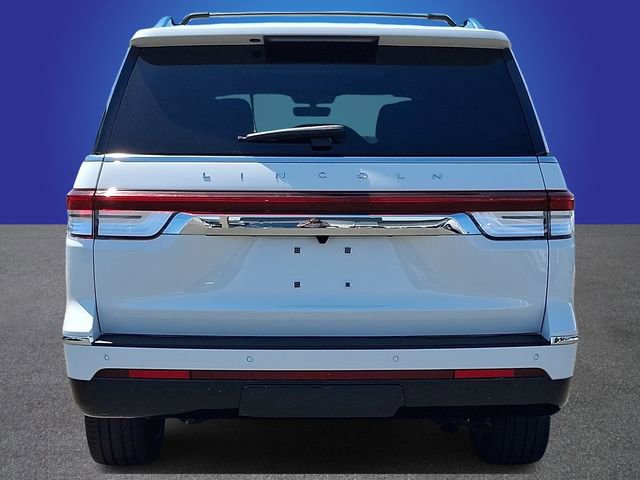 Certified 2023 Lincoln Navigator L Reserve AWD/4WD image 5