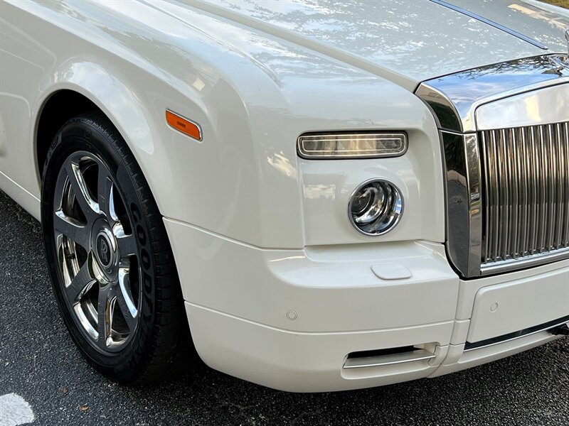Used 2010 Rolls-Royce Phantom Coupe RWD image 8