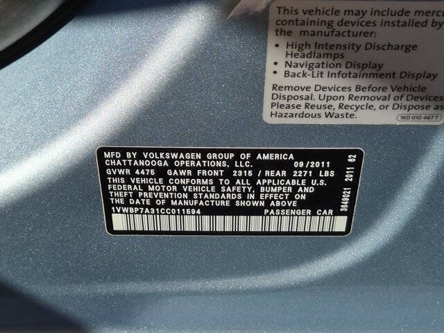 Used 2012 Volkswagen Passat 2.5 SE FWD image 36