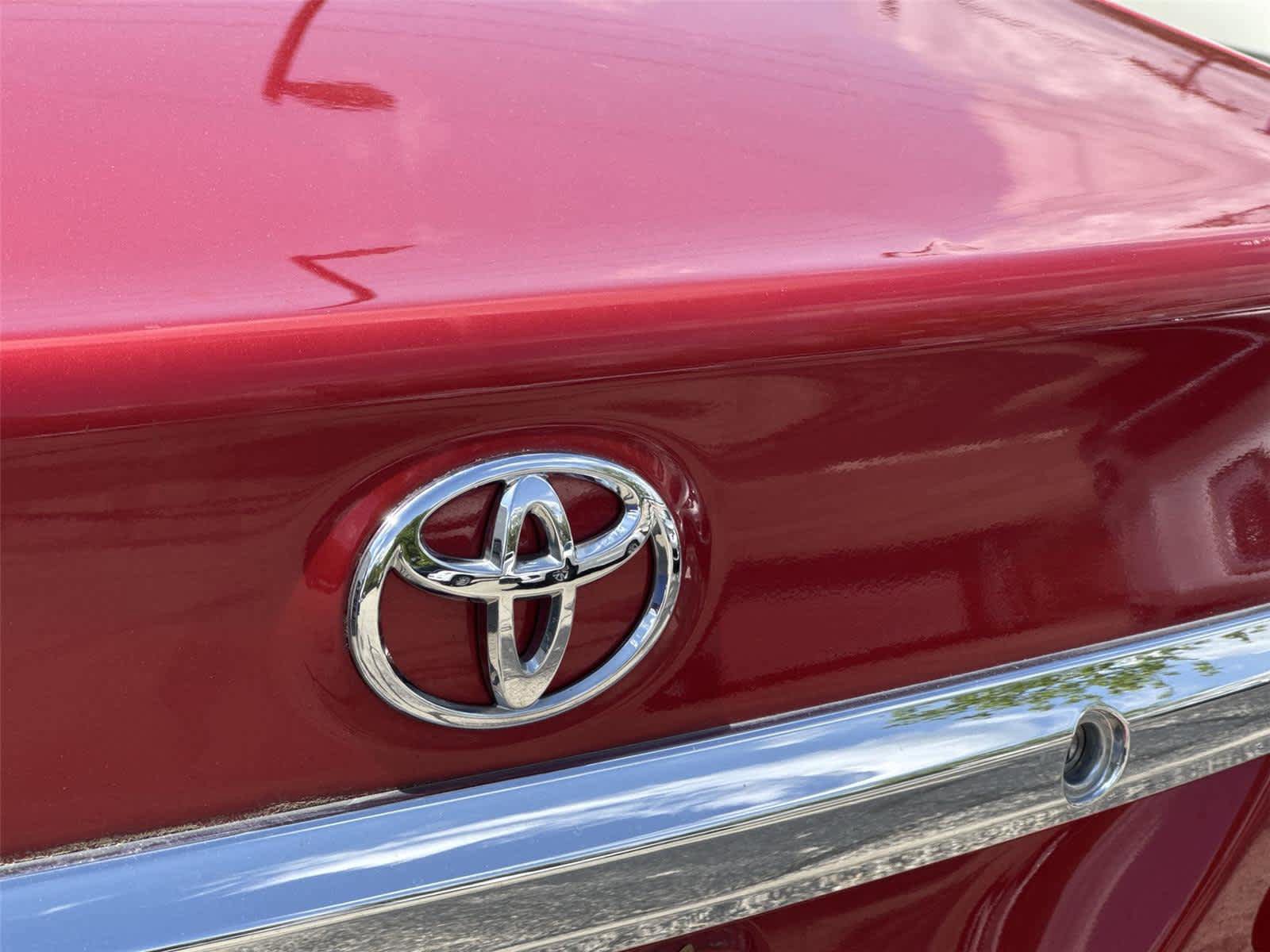 Used 2011 Toyota Corolla LE FWD image 10