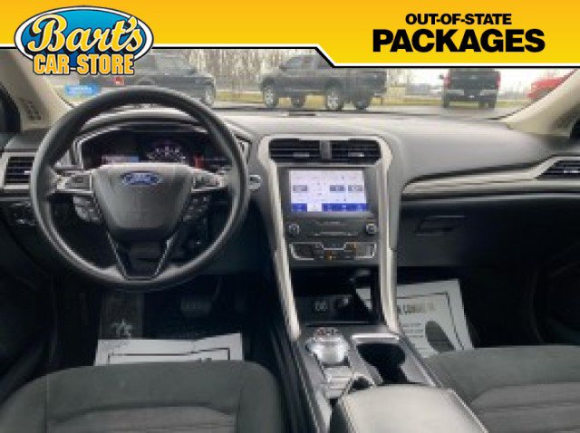 Used 2020 Ford Fusion SE image 20