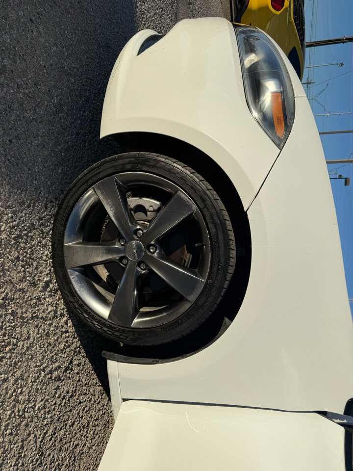 Used 2015 Dodge Dart GT image 27