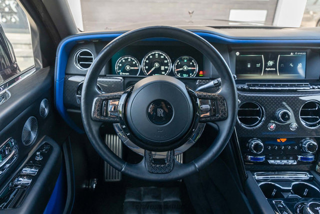 Used 2020 Rolls-Royce Cullinan Black Badge image 72