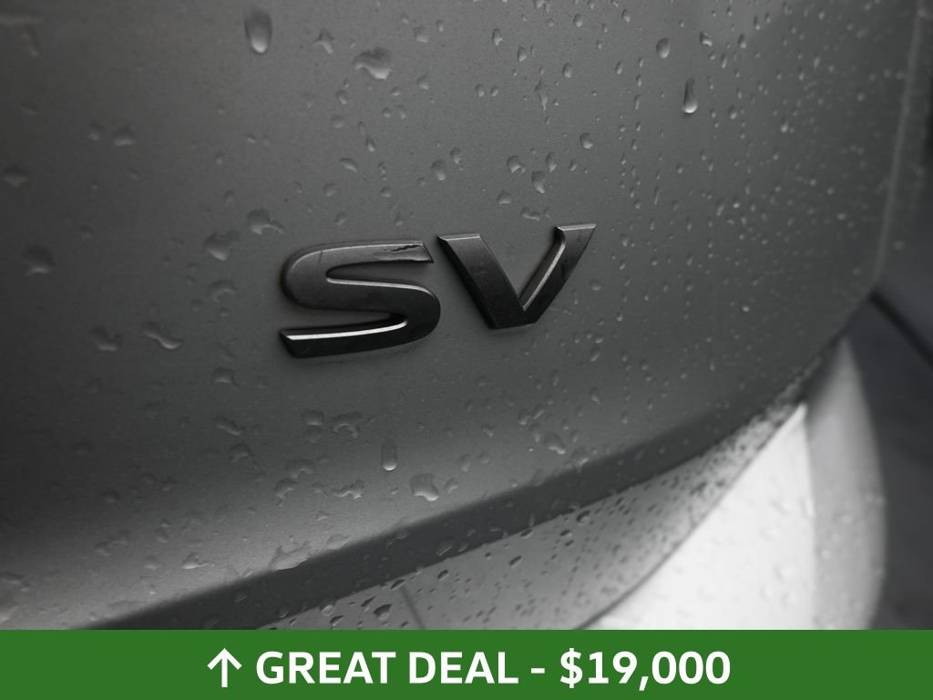 Used 2024 Nissan Rogue SV image 17