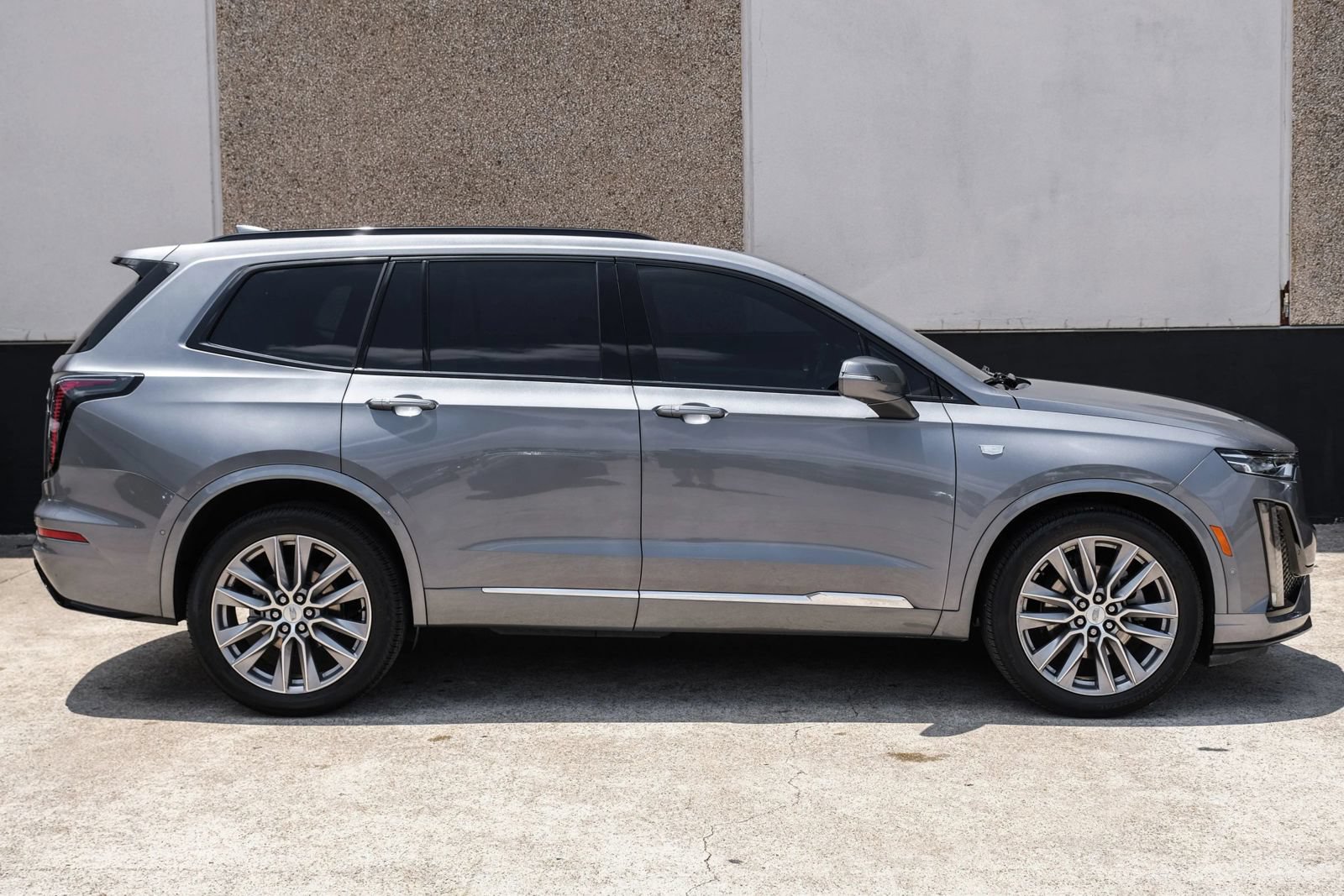 Used 2020 Cadillac XT6 Sport AWD/4WD image 7