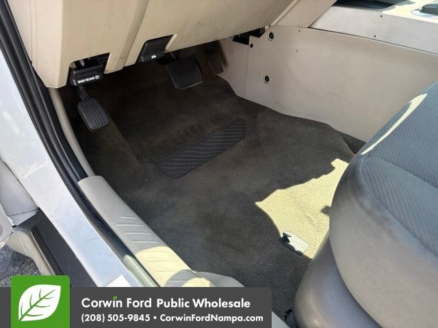 Used 2009 Ford Escape XLT FWD image 25
