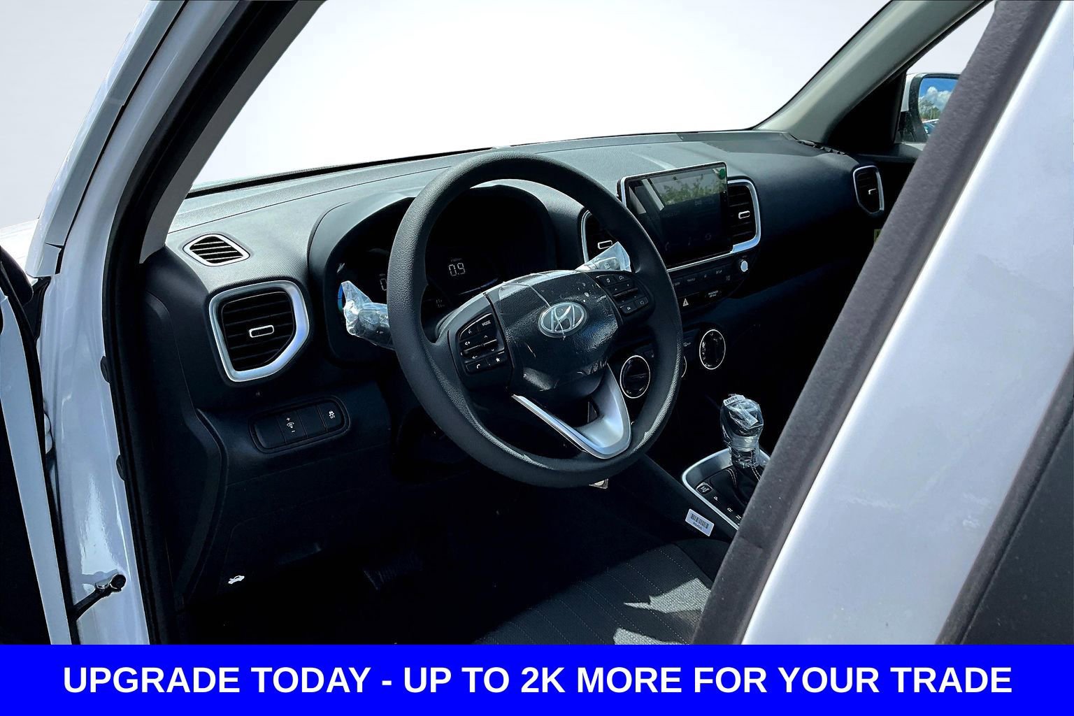 New 2026 Hyundai Venue SE FWD image 9