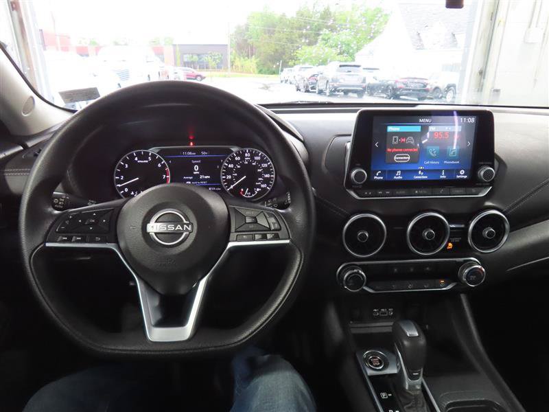 Used 2024 Nissan Sentra SV FWD image 21
