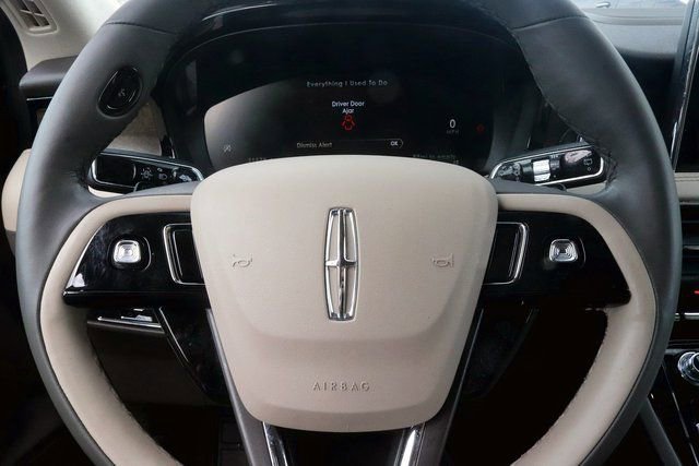 Used 2022 Lincoln Corsair Reserve w/ Sport Package AWD/4WD image 18