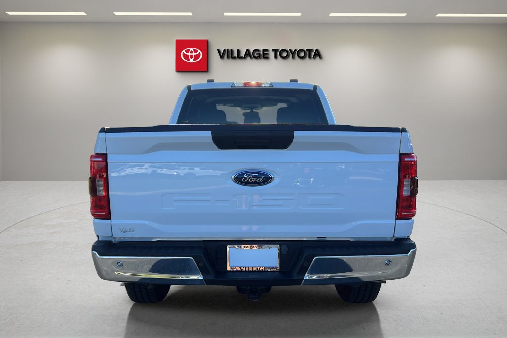 Used 2023 Ford F150 XLT w/ Equipment Group 301A Mid AWD/4WD image 4