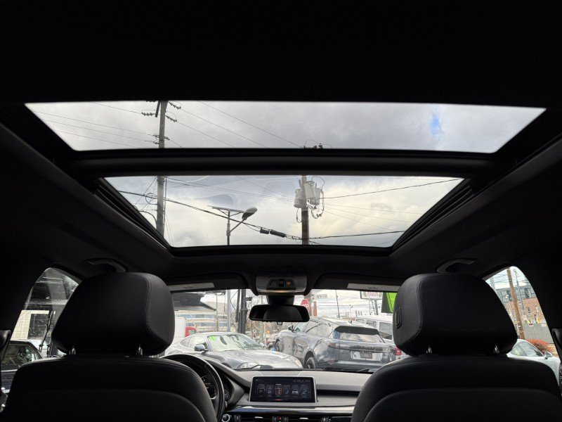 Used 2017 BMW X5 xDrive40e image 35