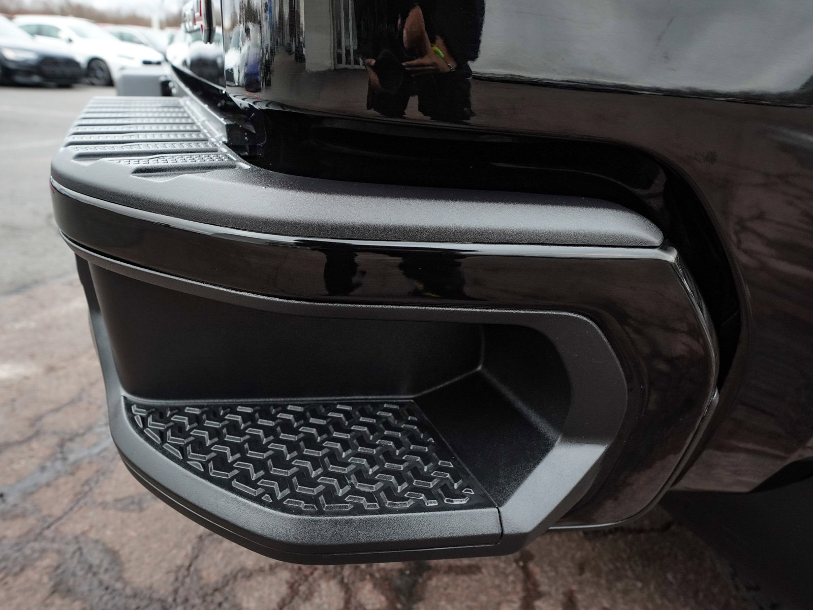 Used 2025 GMC Sierra 1500 AT4 w/ AT4 Premium Package image 48