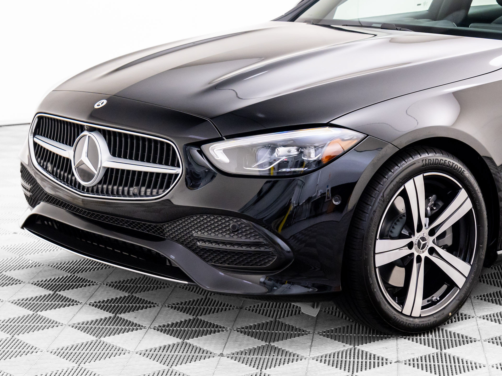 New 2026 Mercedes-Benz C 300 4MATIC Sedan image 29