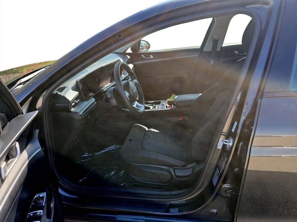 Used 2025 Kia K5 LXS FWD image 29