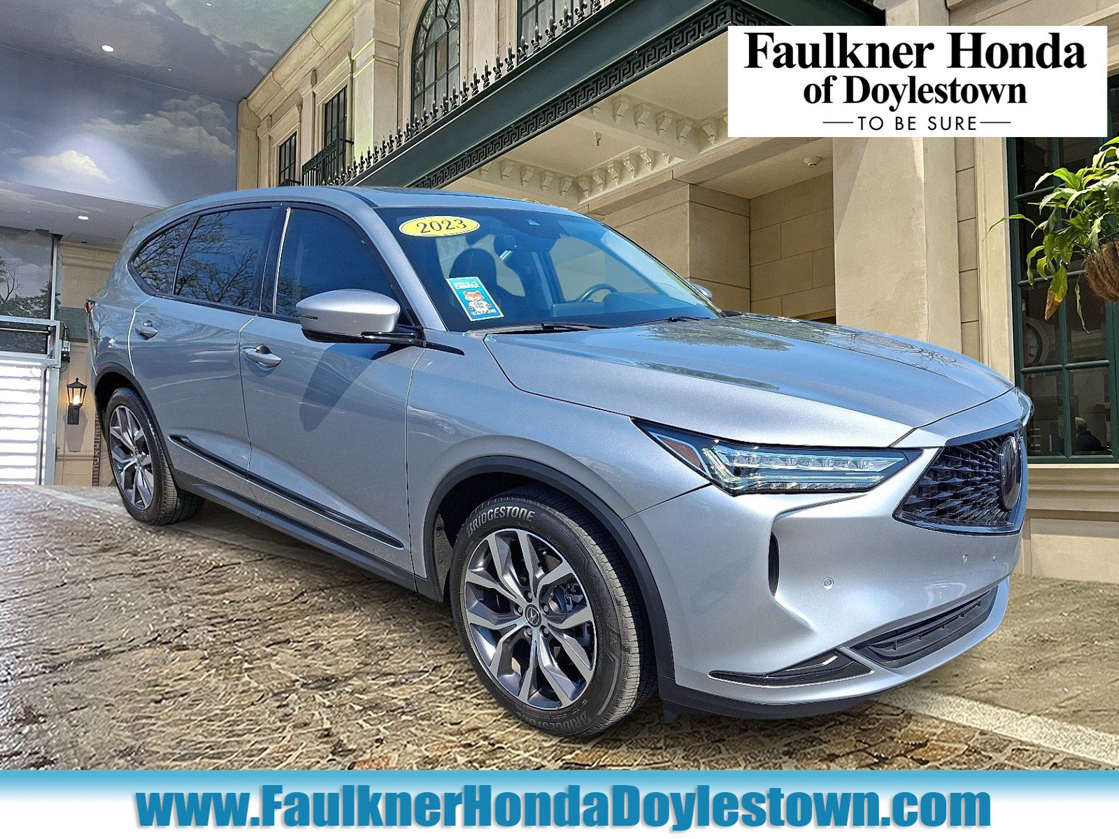 Used 2023 Acura MDX SH-AWD w/ Technology Package image 1