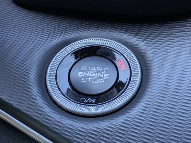 New 2025 Jeep Grand Cherokee Altitude image 26