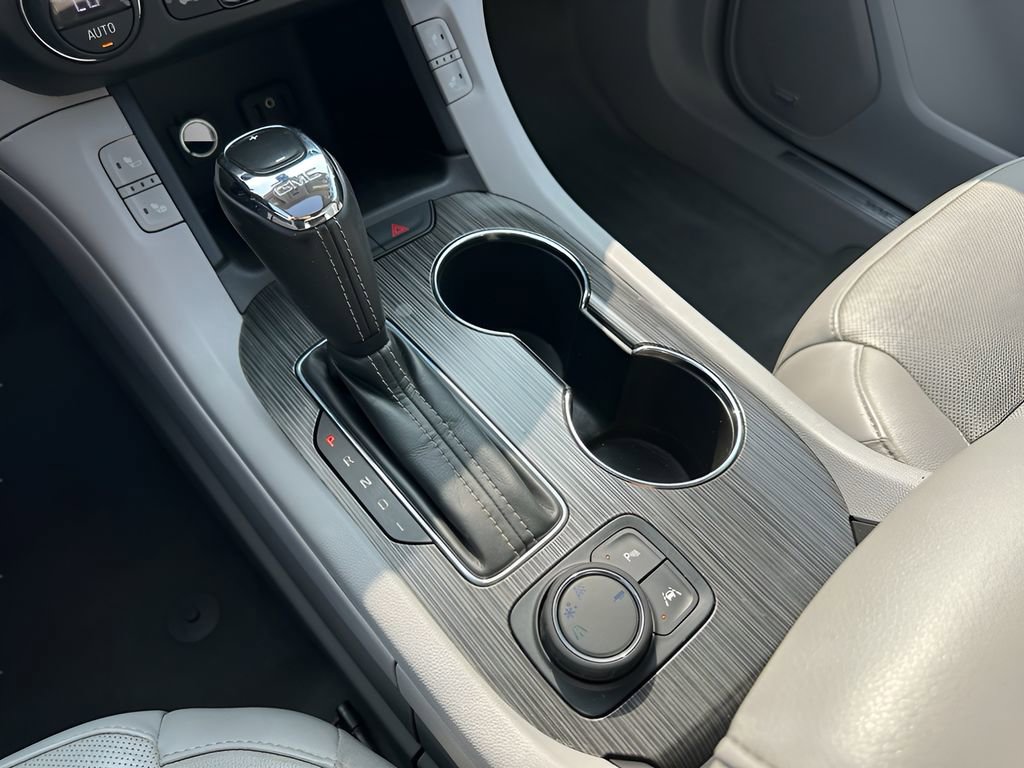 Used 2018 GMC Acadia SLT image 21