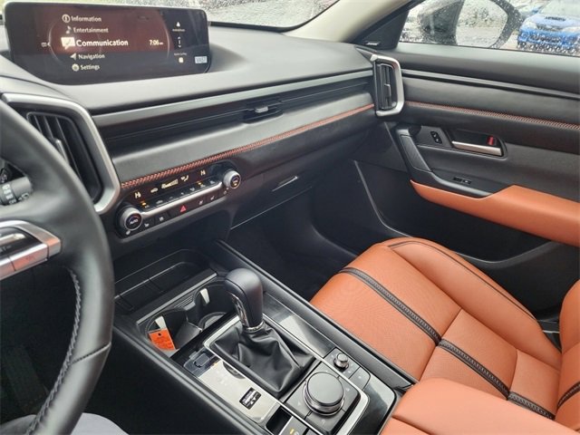 Certified 2025 MAZDA CX-50 Meridian Edition w/ Weather Package image 12