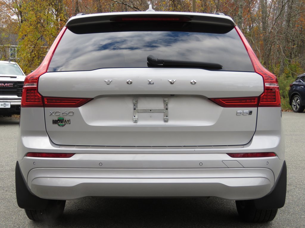 Used 2023 Volvo XC60 B5 Core w/ Climate Package image 7