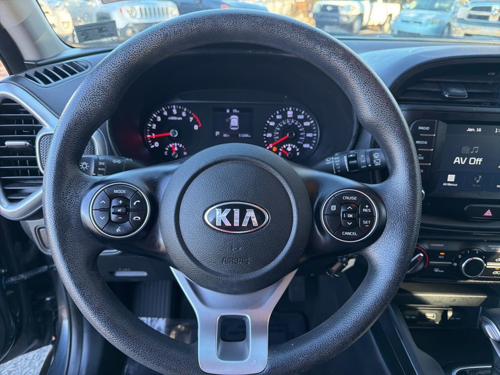 Used 2020 Kia Soul LX image 16
