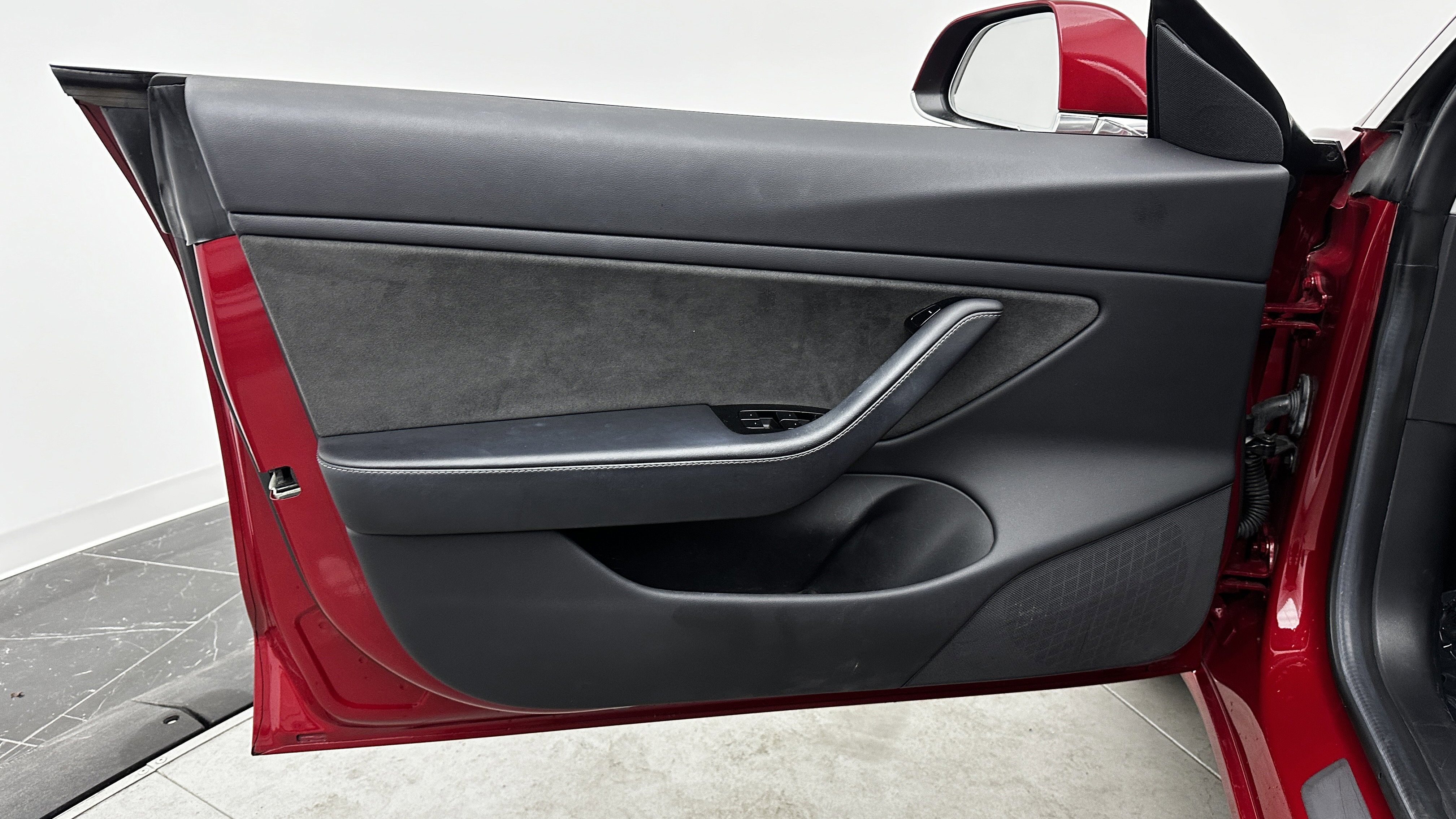 Used 2020 Tesla Model 3 Performance image 10