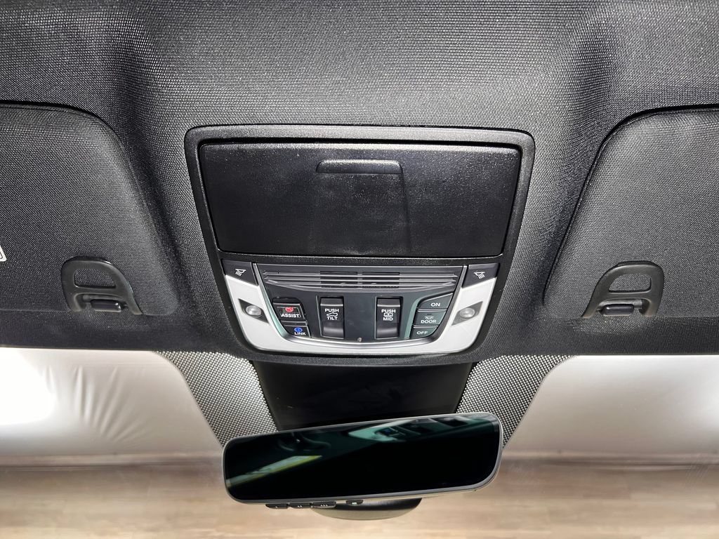 Used 2024 Acura MDX A-Spec AWD/4WD image 18