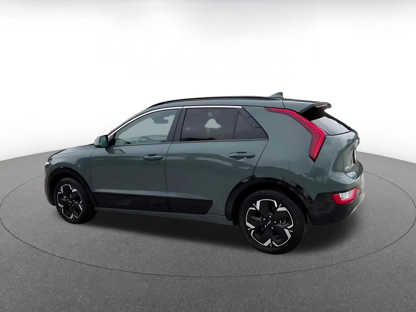 Used 2024 Kia Niro Wind FWD image 10