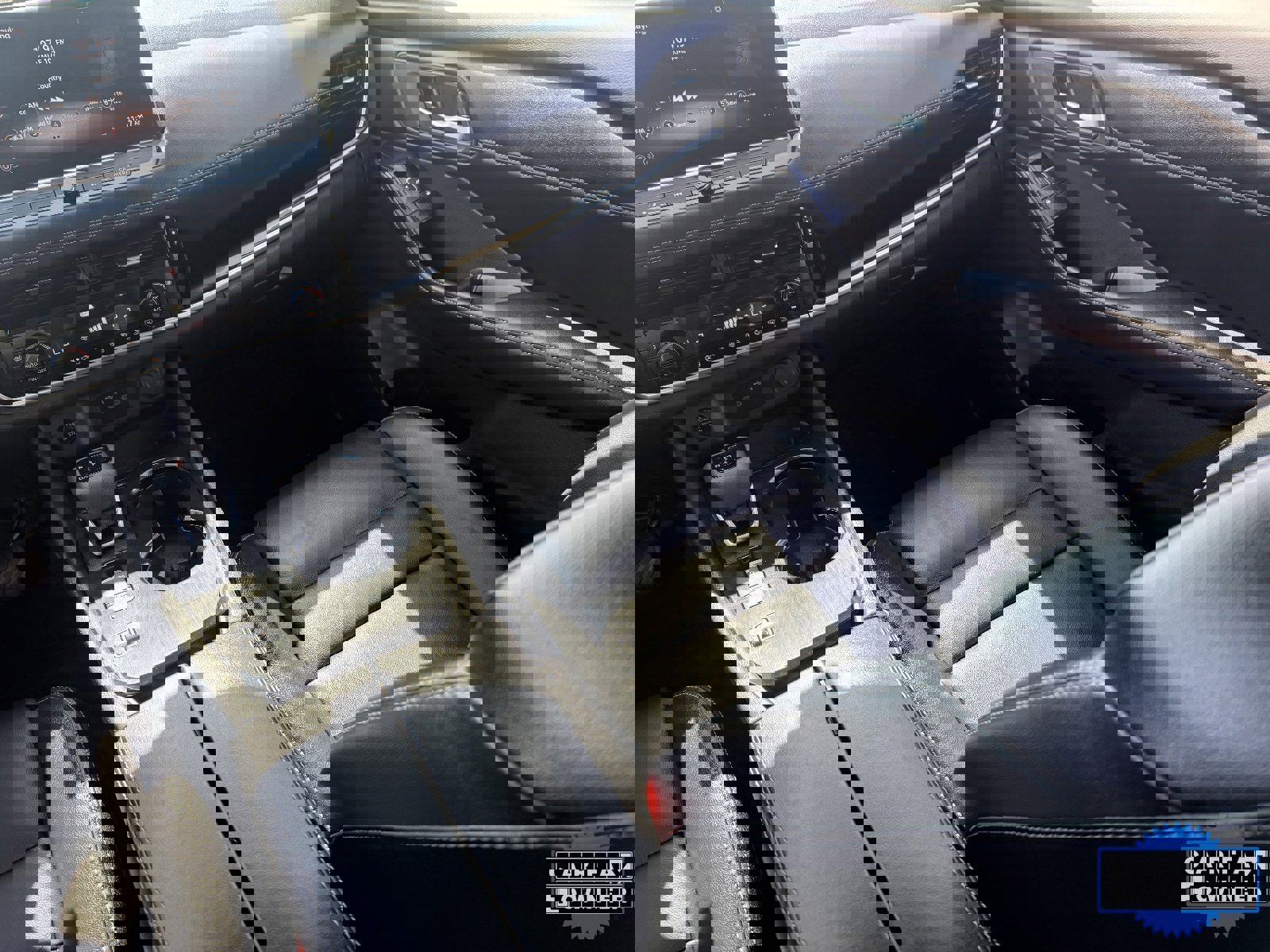 Certified 2026 Nissan Rogue SL image 17