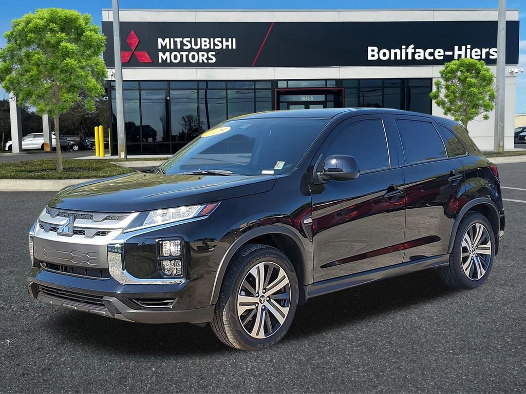 Used 2025 Mitsubishi Outlander Sport ES image 2