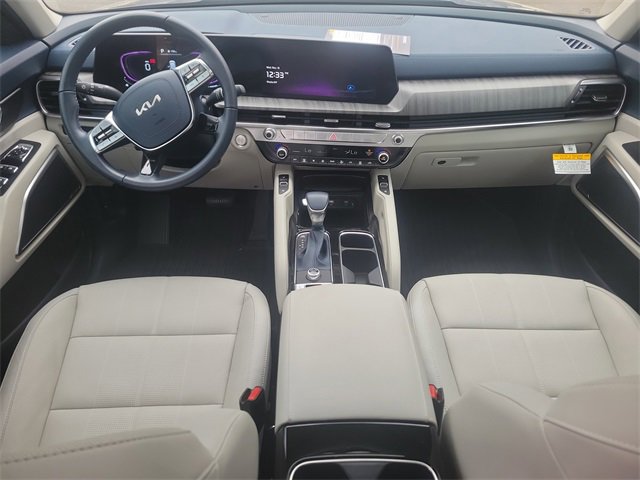 Certified 2025 Kia Telluride EX w/ EX Captain's Chair Package image 16