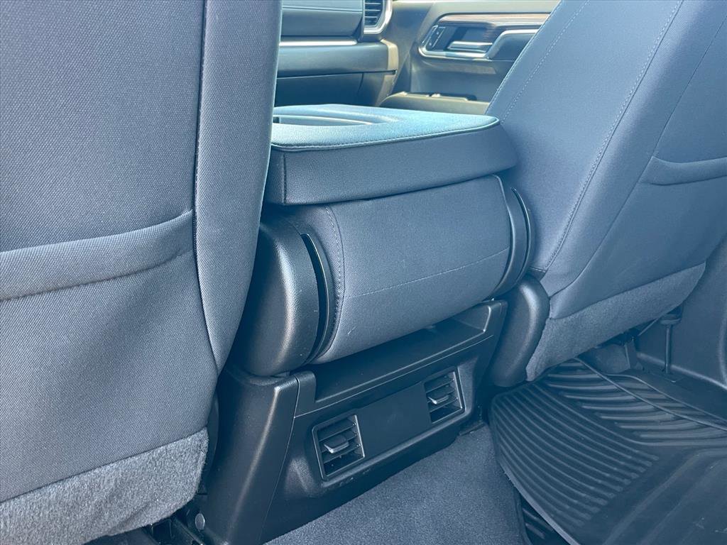 Used 2024 Chevrolet Silverado 2500 LT image 26