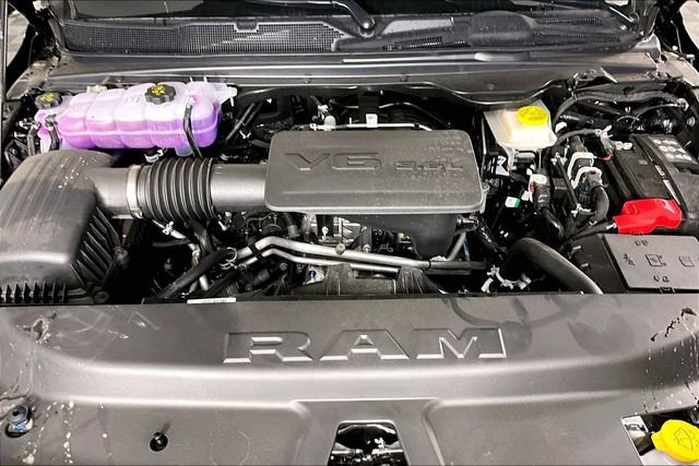 New 2026 RAM 1500 Express AWD/4WD image 2