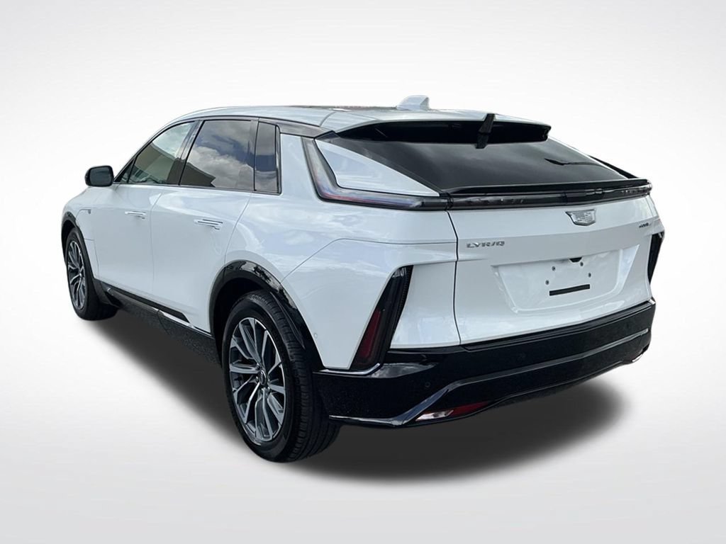Used 2024 Cadillac Lyriq Sport AWD/4WD image 7