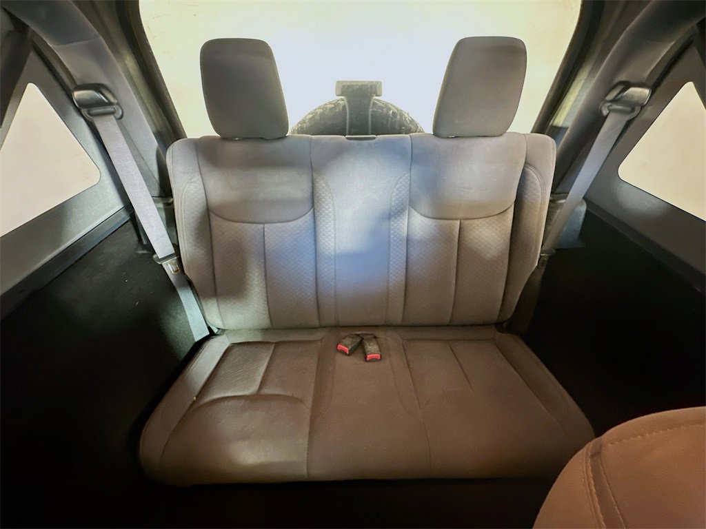 Used 2018 Jeep Wrangler Sport image 13